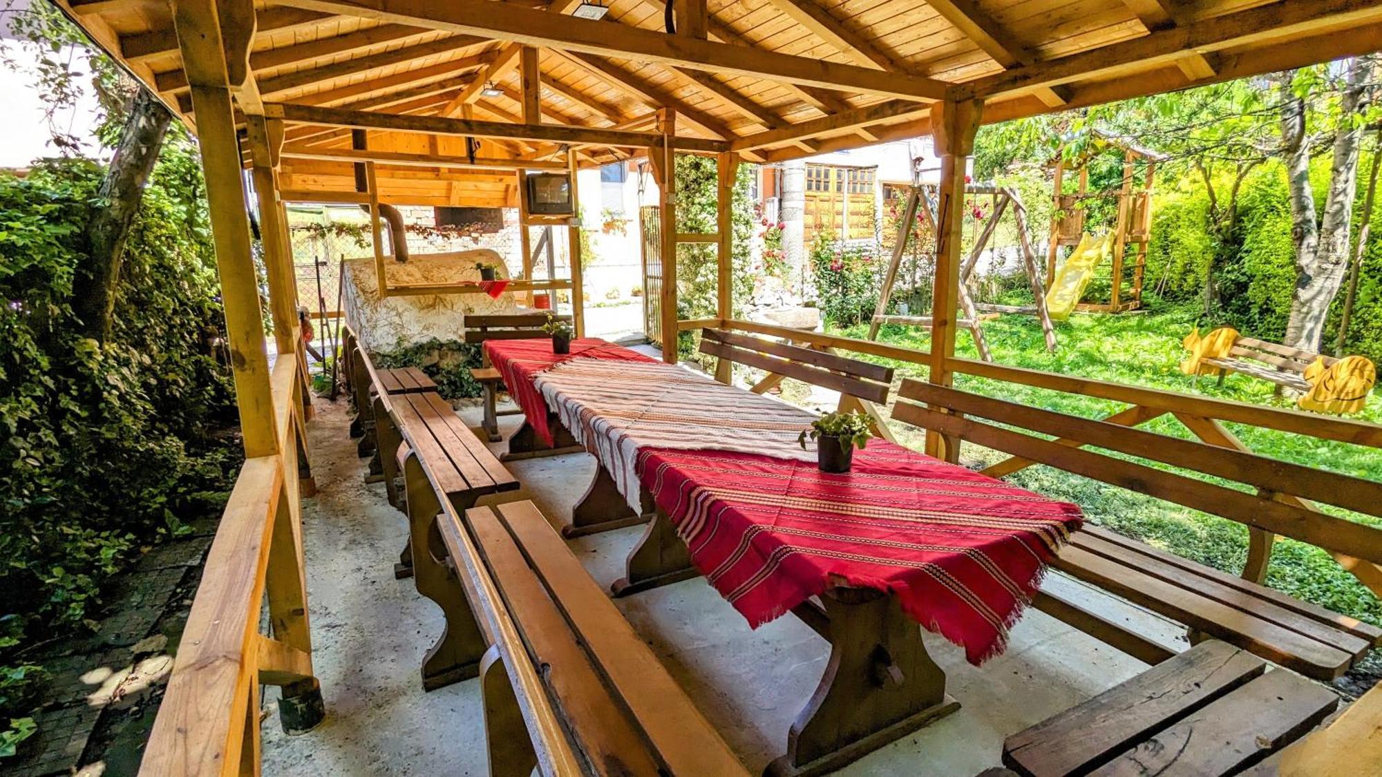 Pamir Guest House Shipkovo  Buitenkant foto